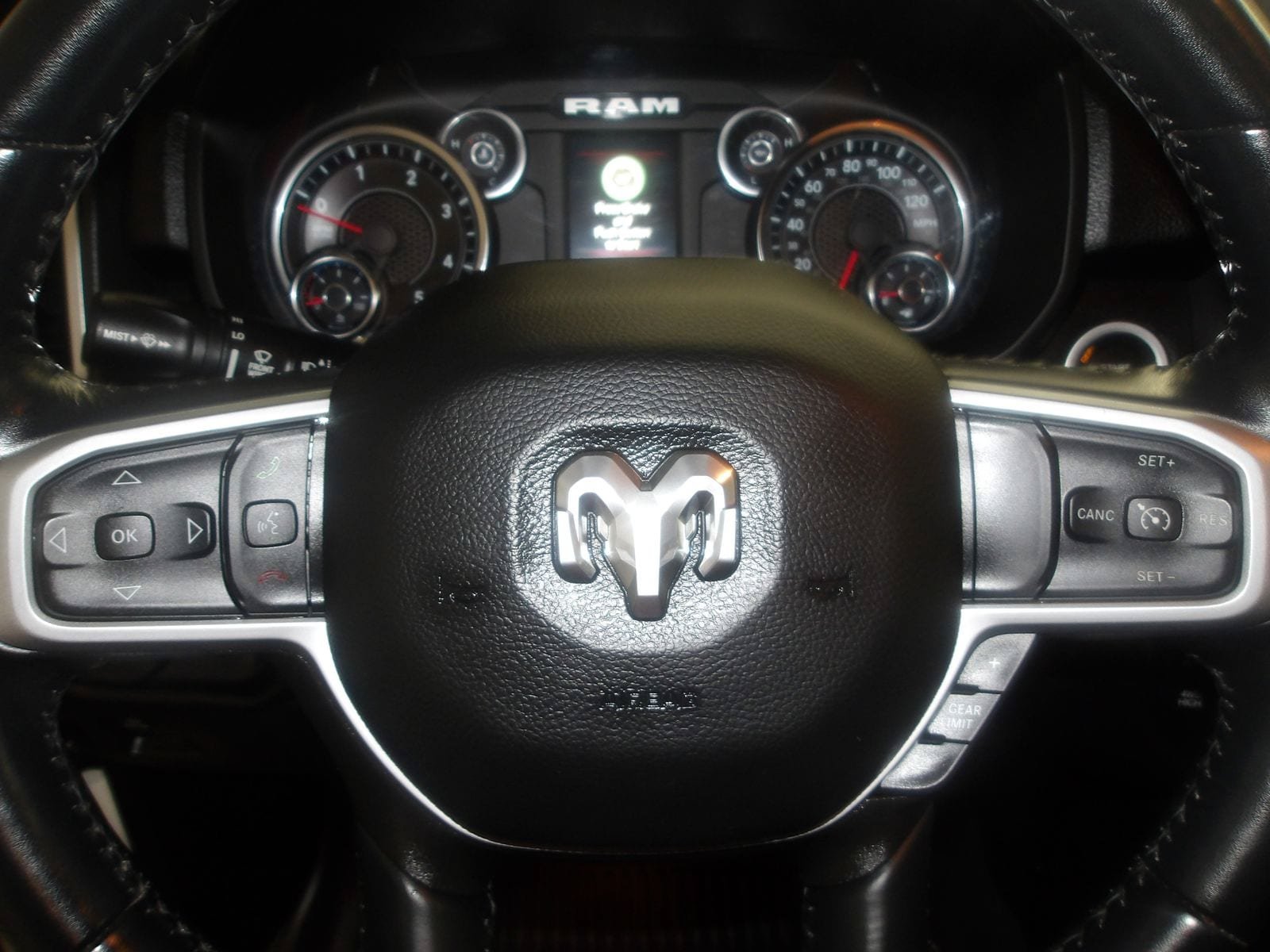 Used 2023 RAM 1500 Big Horn AWD/4WD image 8