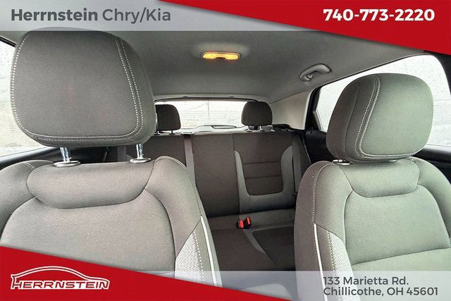 Used 2021 Chevrolet TrailBlazer LT w/ Driver Confidence Package image 25