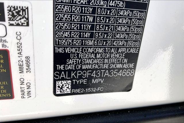 New 2026 Land Rover Range Rover SE image 8