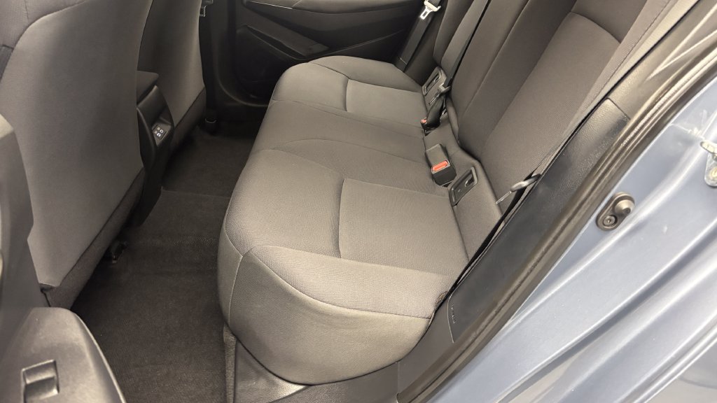 Used 2024 Toyota Corolla LE FWD image 31