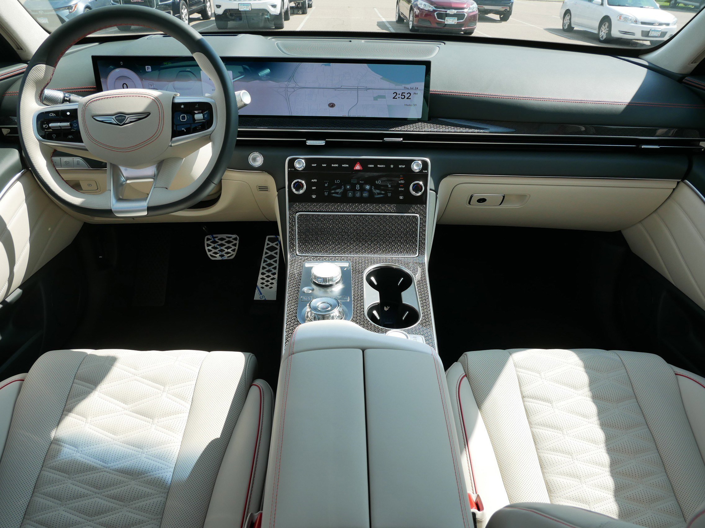 New 2025 Genesis GV80 3.5T e-SC image 6