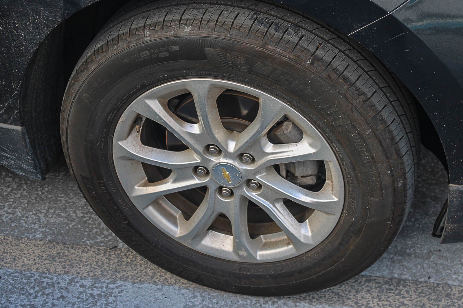 Used 2021 Chevrolet Equinox LS FWD image 17