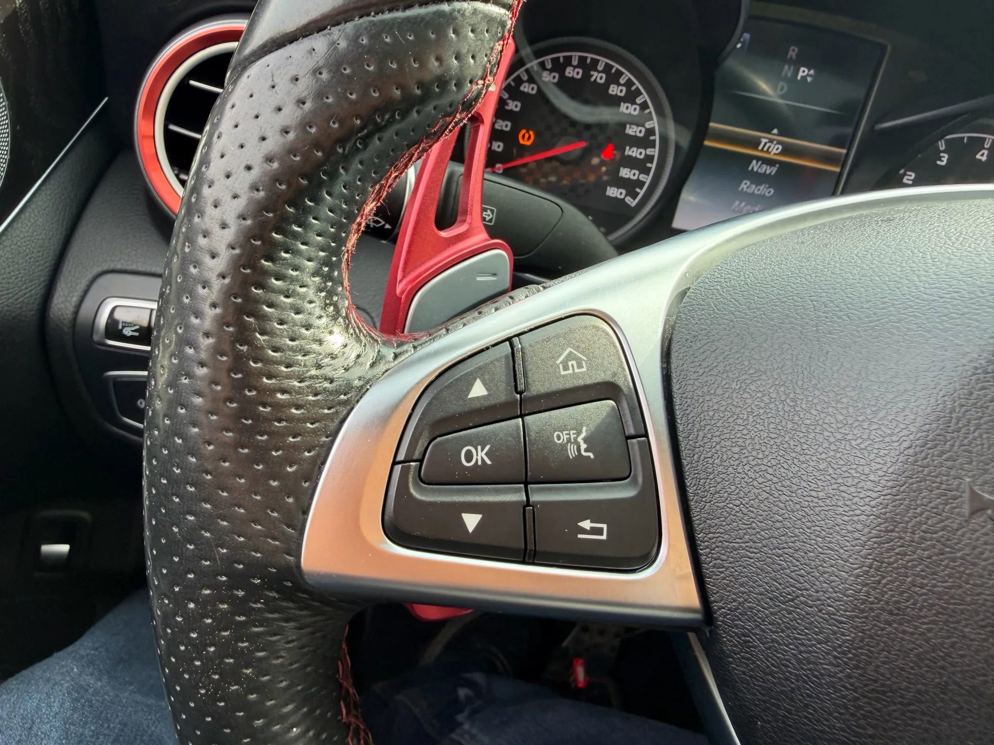 Used 2016 Mercedes-Benz C 450 AMG image 13