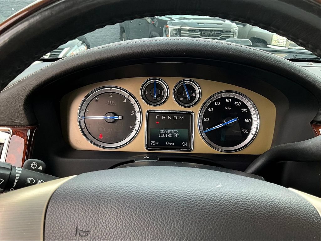 Used 2013 Cadillac Escalade Platinum AWD/4WD image 15