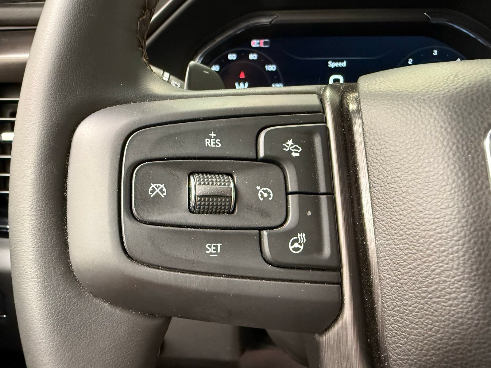 Used 2025 GMC Sierra 1500 AT4 AWD/4WD image 30