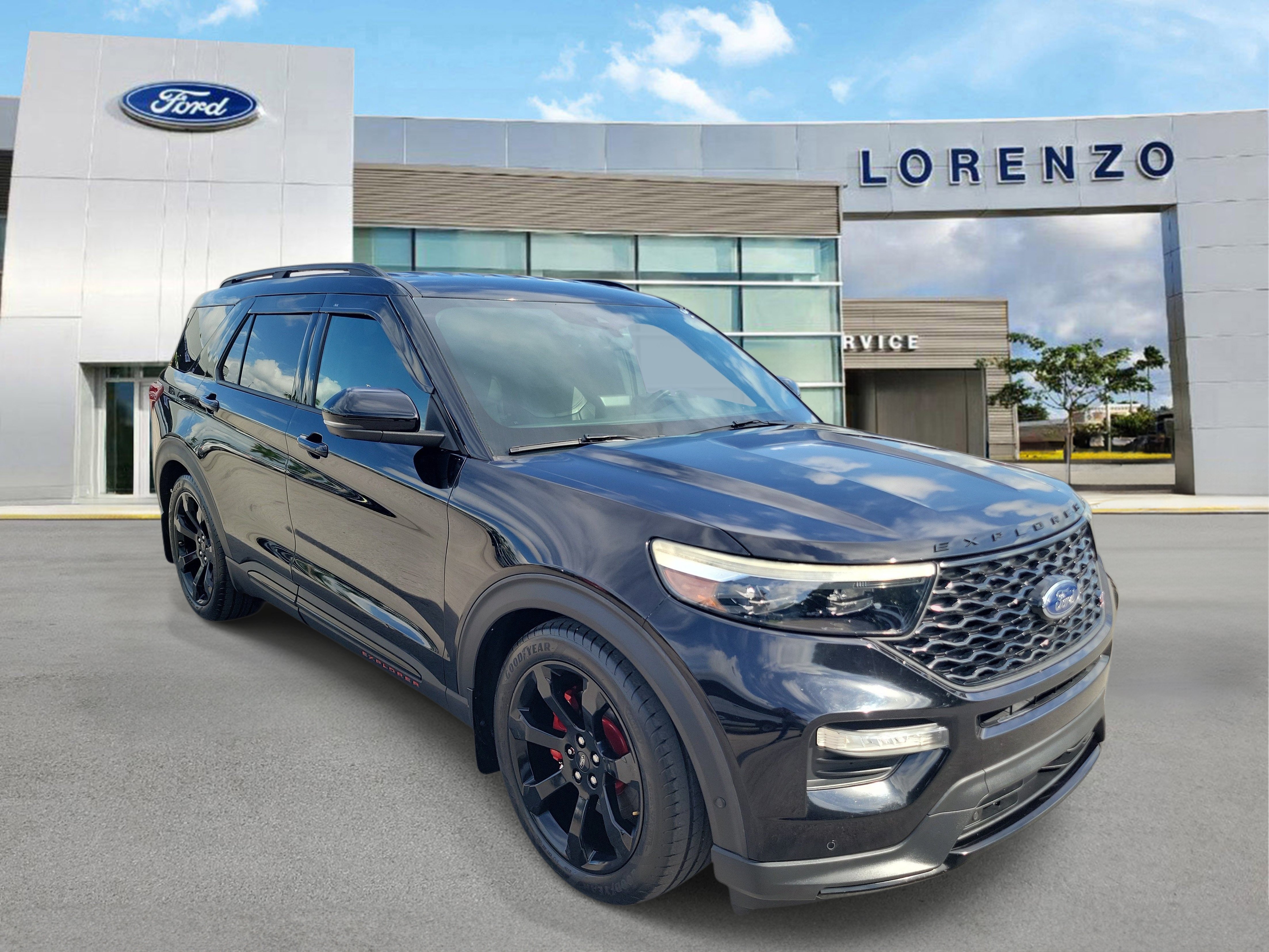 Used 2020 Ford Explorer ST w/ ST Street Pack AWD/4WD image 3