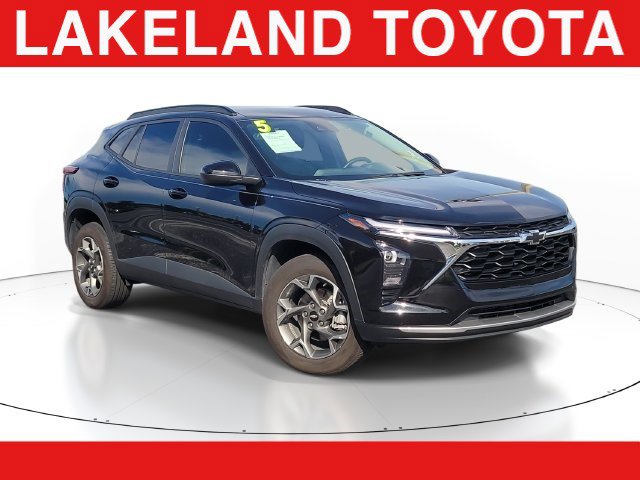 Used 2025 Chevrolet Trax LT w/ Driver Confidence Package