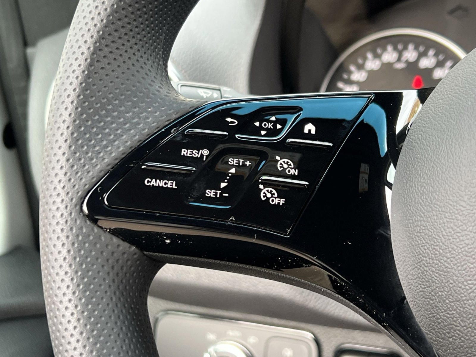 New 2026 Mercedes-Benz Sprinter 2500 image 31