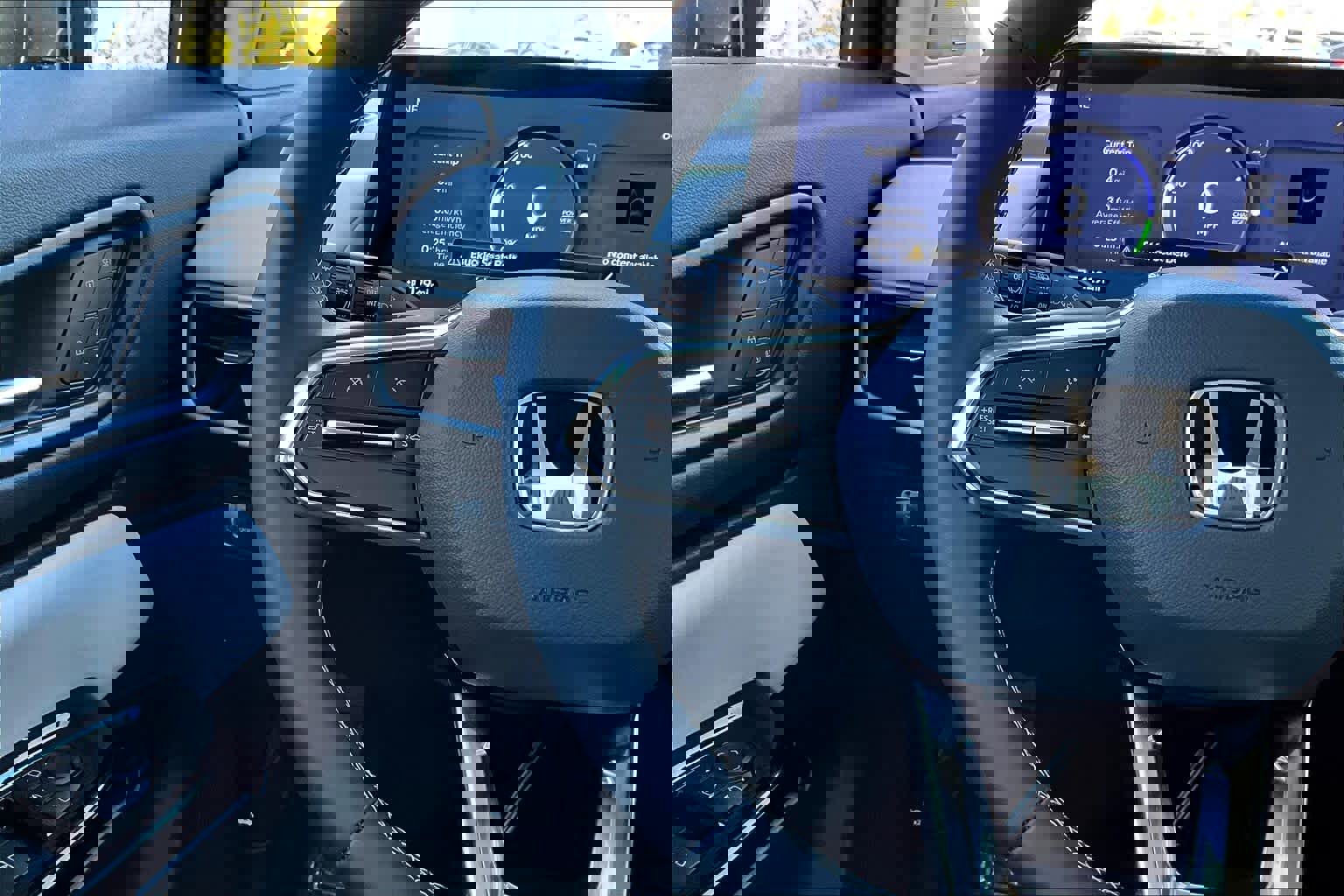 Used 2025 Honda Prologue Elite image 23