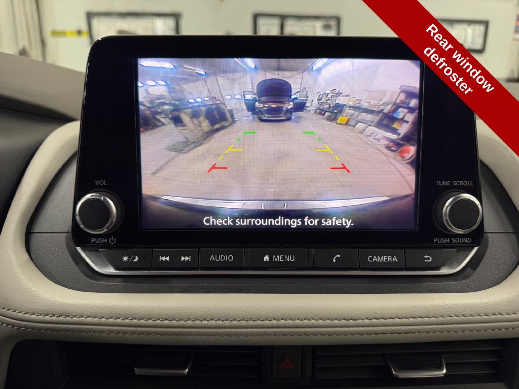 Used 2023 Nissan Rogue SV AWD/4WD image 25