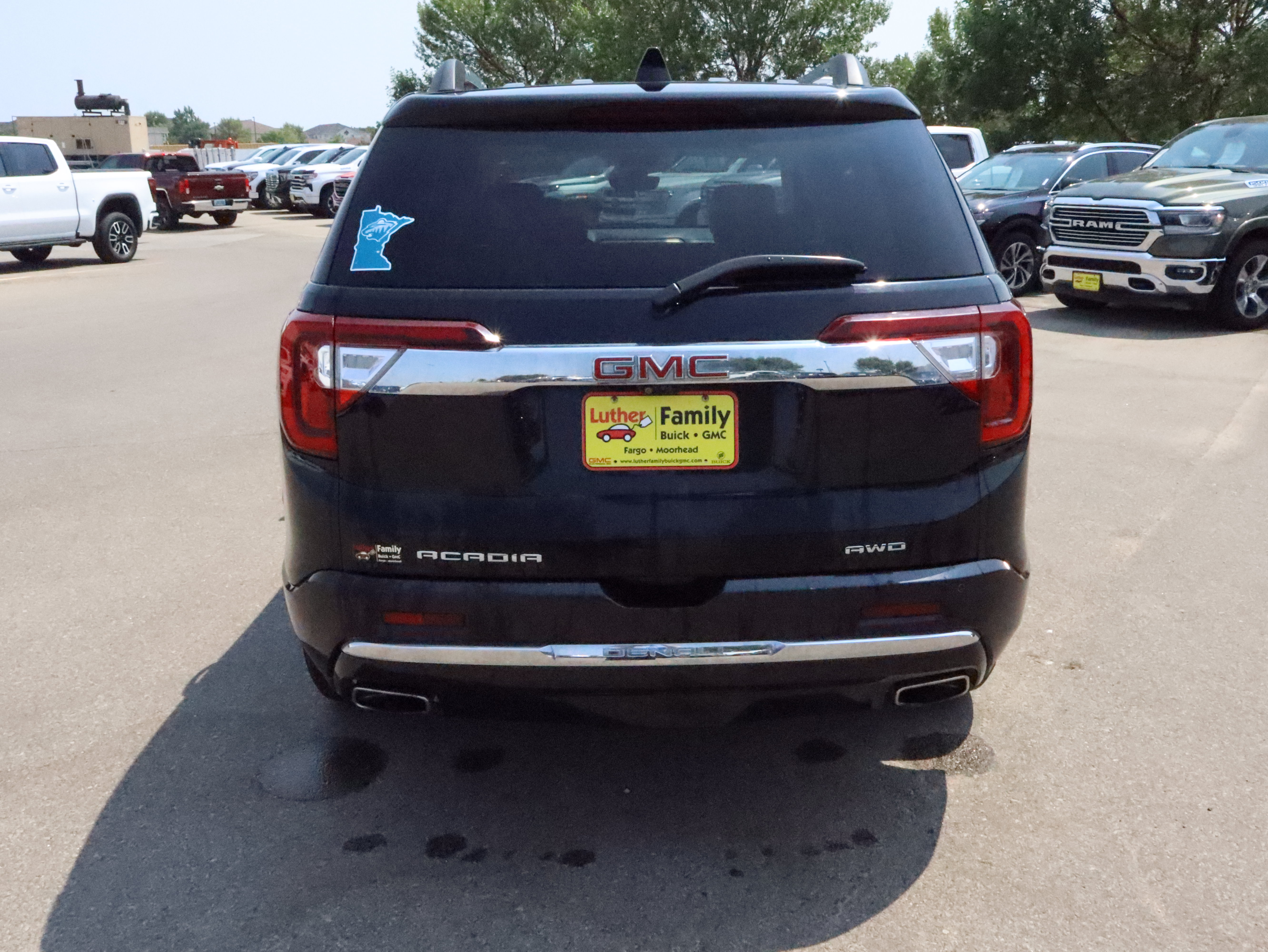 Used 2020 GMC Acadia Denali w/ Trailering Package AWD/4WD image 6