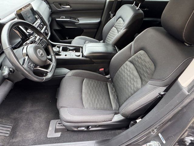 Used 2022 Nissan Pathfinder SV w/ Cargo Package image 23
