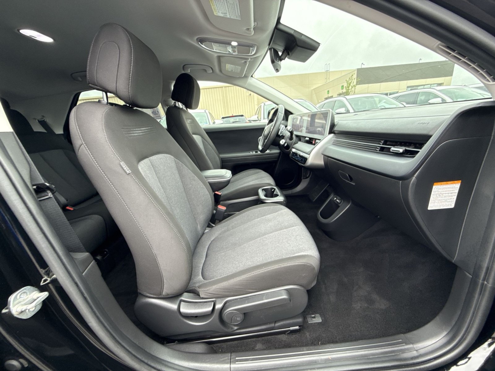 Certified 2024 Hyundai Ioniq 5 SEL RWD image 28