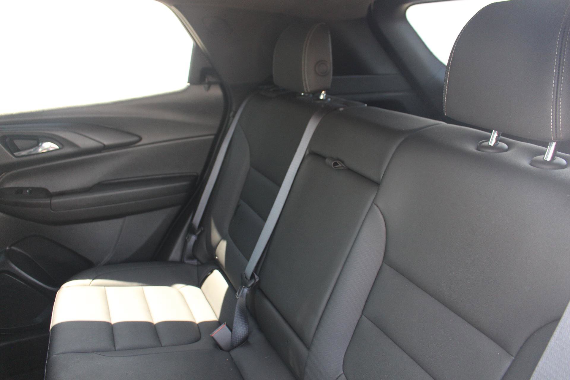 Used 2023 Chevrolet TrailBlazer ACTIV w/ Convenience Package image 19