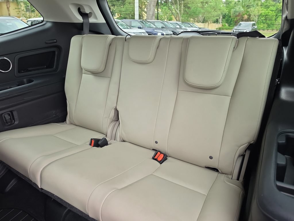 Used 2019 Subaru Ascent Limited AWD/4WD image 14