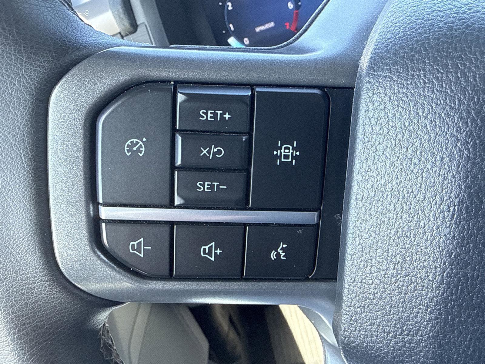 Used 2025 Ford F150 XLT w/ Equipment Group 301A Standard image 15