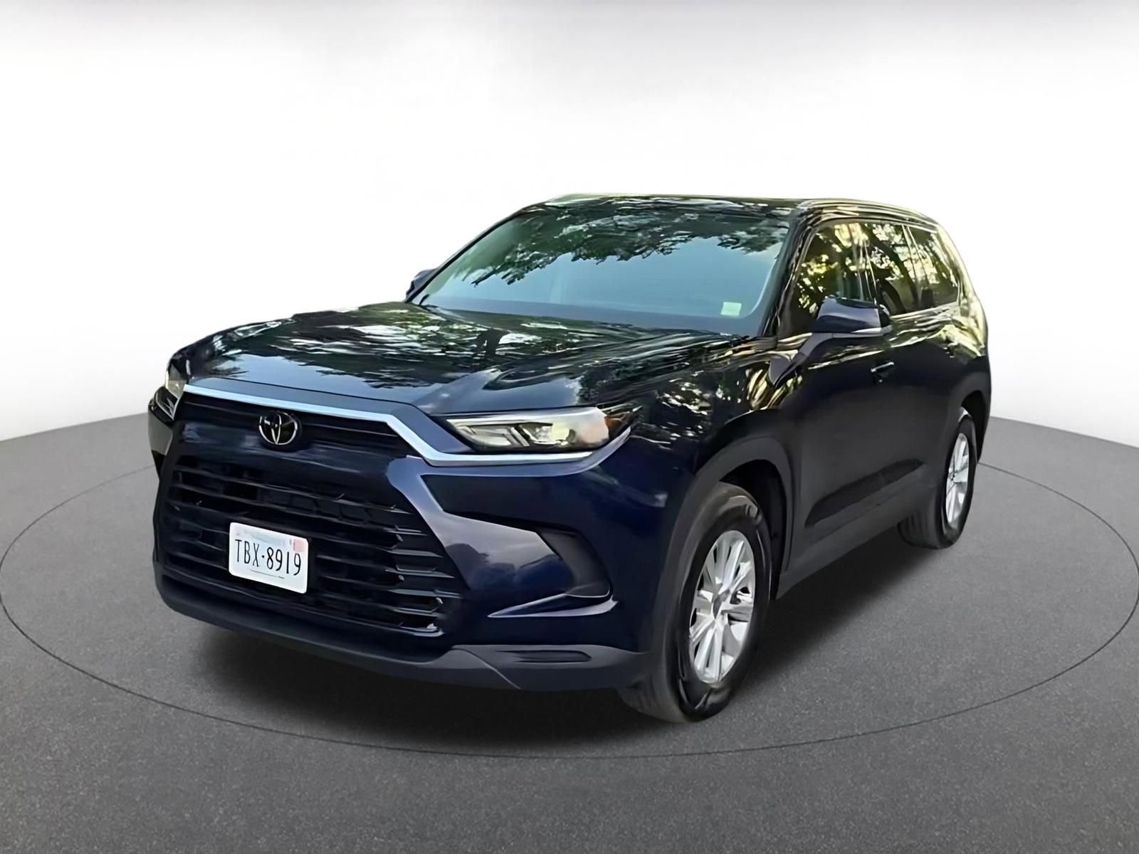 Used 2025 Toyota Grand Highlander FWD image 8