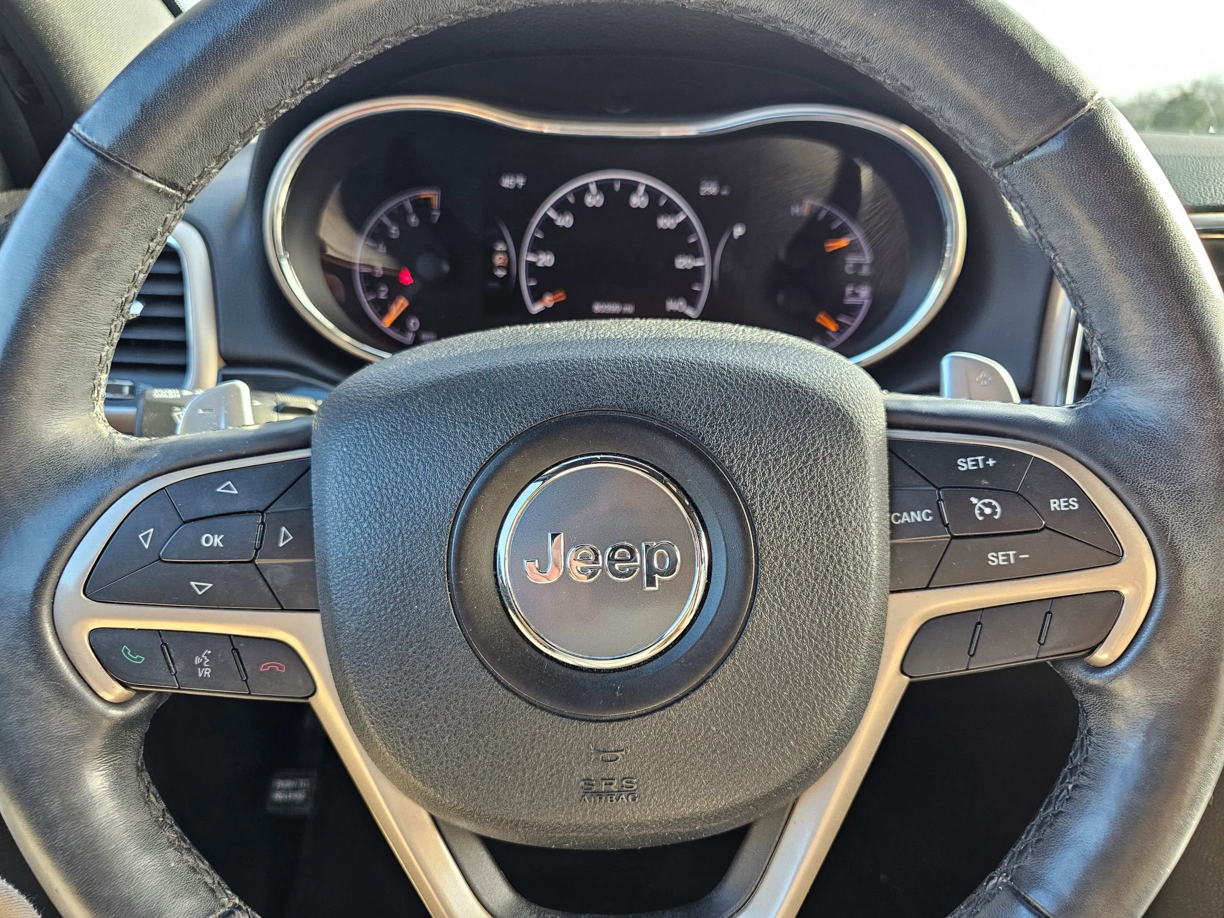 Used 2016 Jeep Grand Cherokee Limited 75th Anniversary image 11