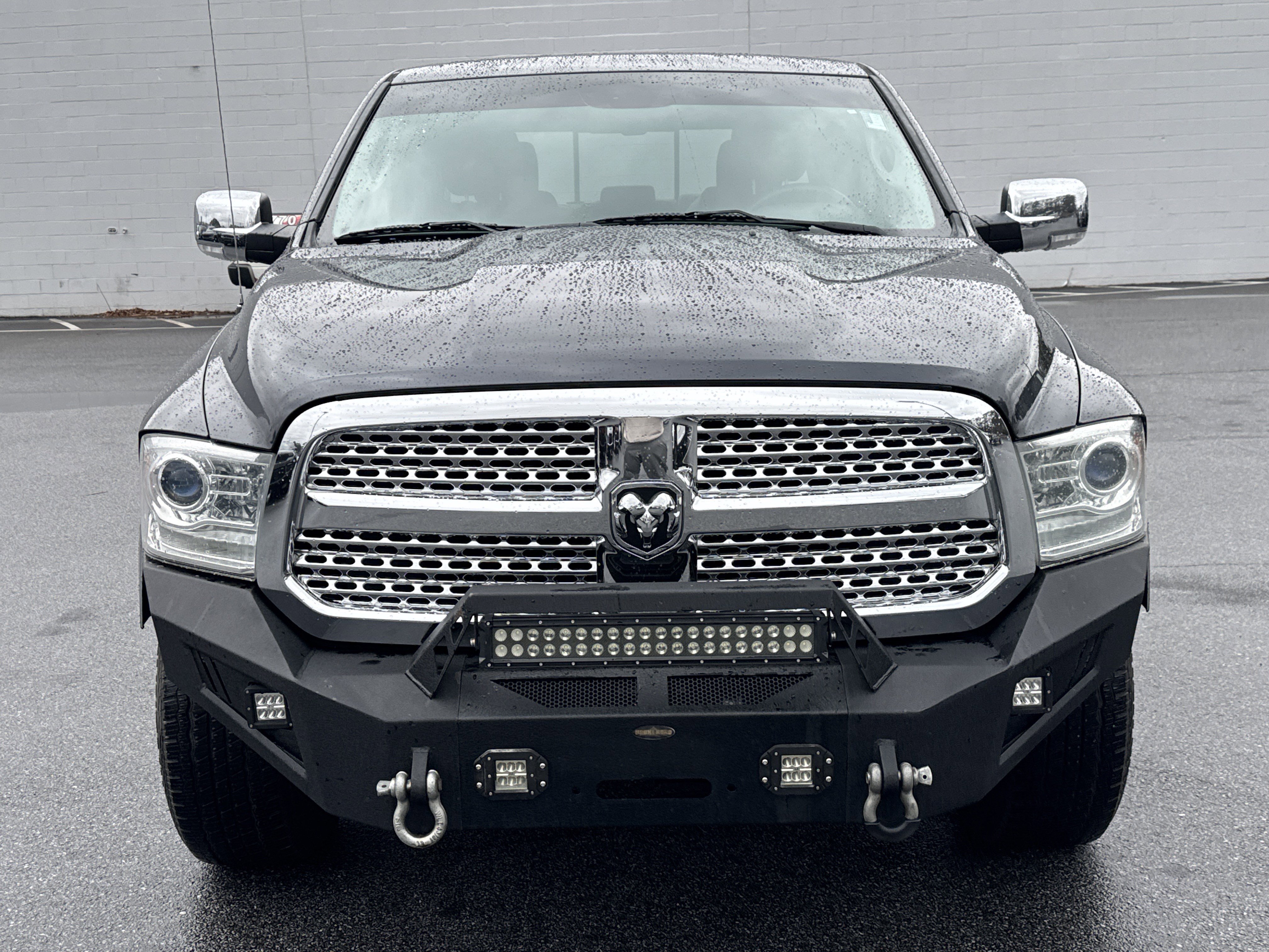 Used 2016 RAM 1500 Laramie w/ Convenience Group image 9