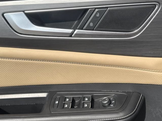 Used 2024 Volkswagen Atlas Cross Sport SE AWD/4WD image 20