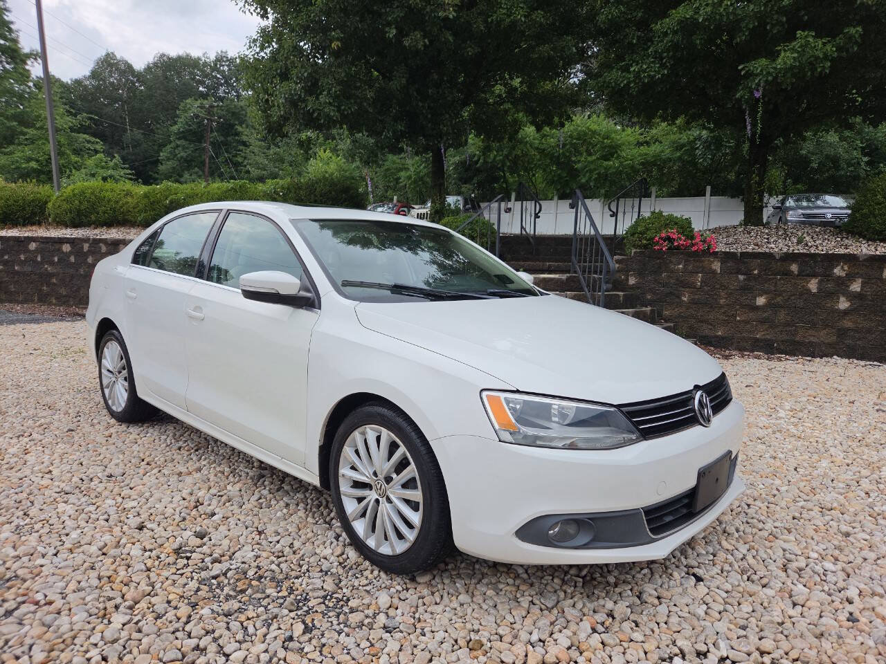 Used 2012 Volkswagen Jetta SEL