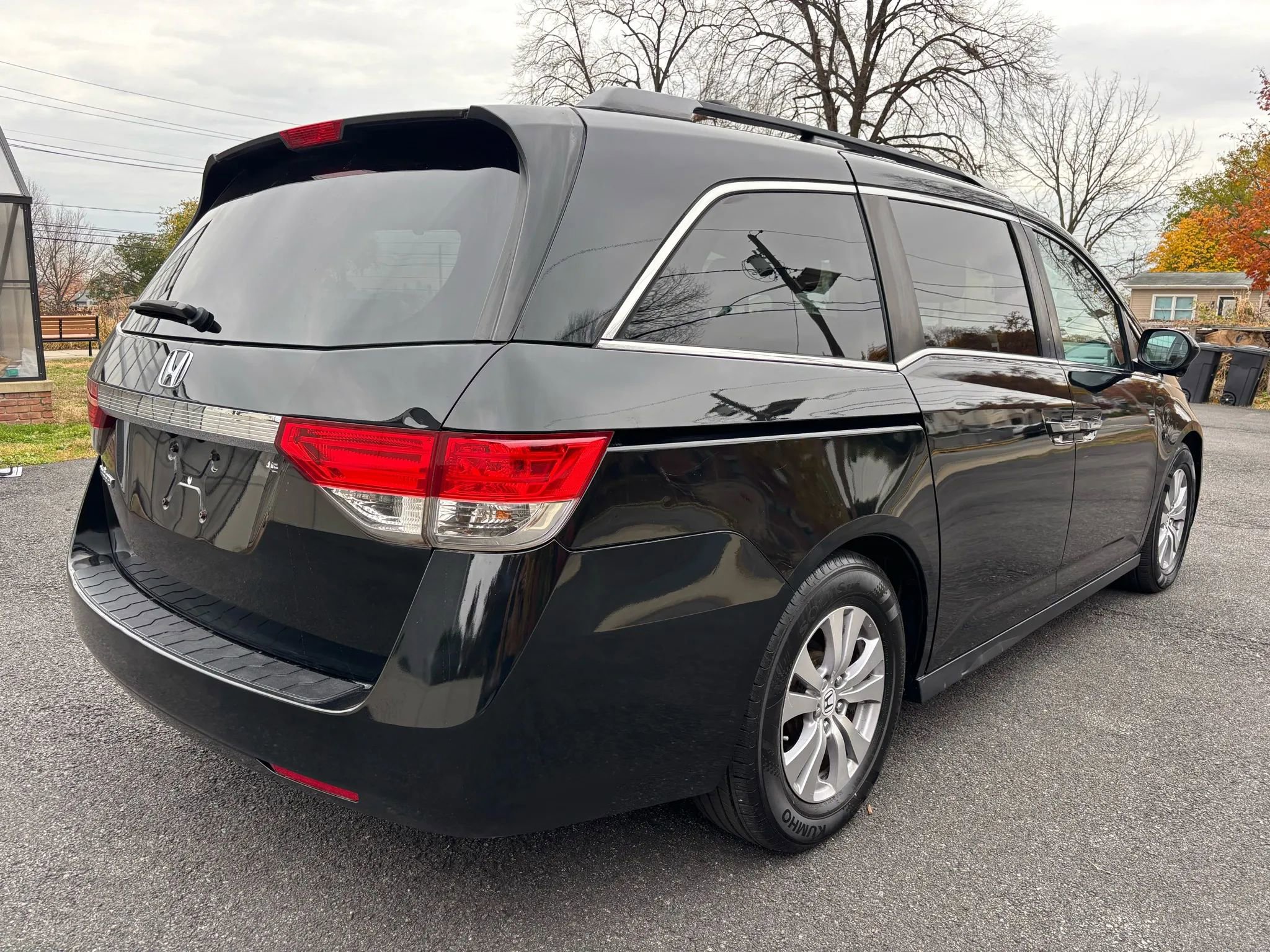 Used 2017 Honda Odyssey EX-L image 8