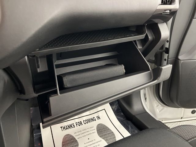 Used 2023 Nissan Pathfinder SV image 38