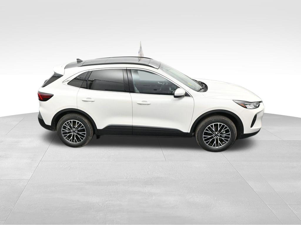 New 2025 Ford Escape SE image 36