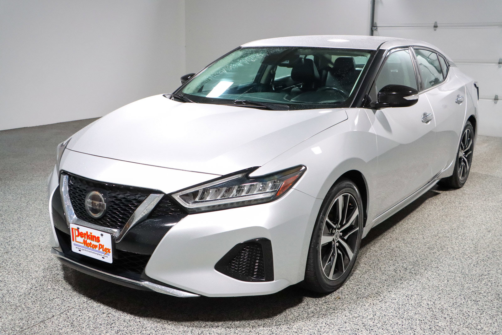 Used 2022 Nissan Maxima SV w/ Floor Mat Group FWD image 29