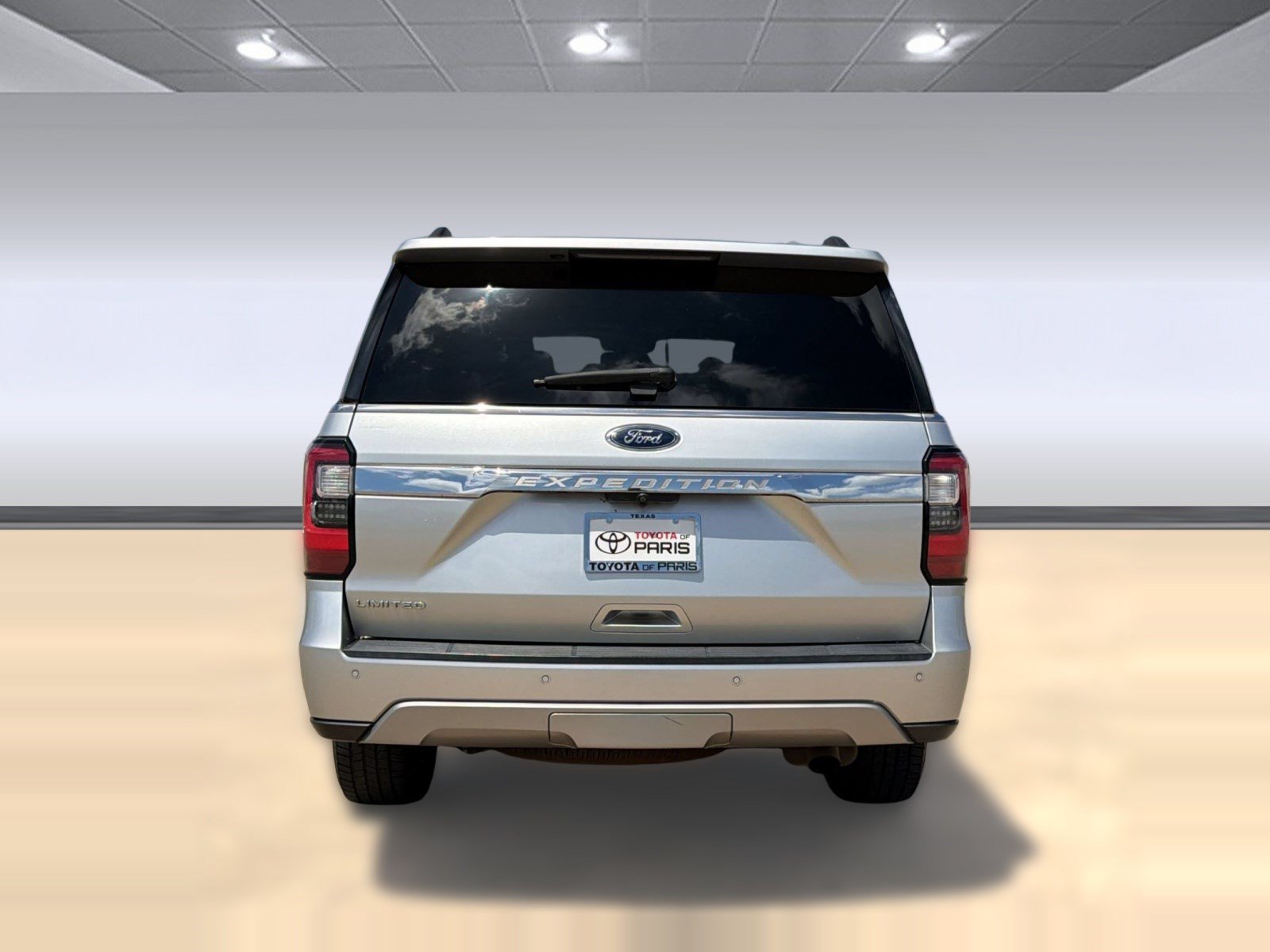 Used 2018 Ford Expedition Limited w/ Equipment Group 301A RWD image 10
