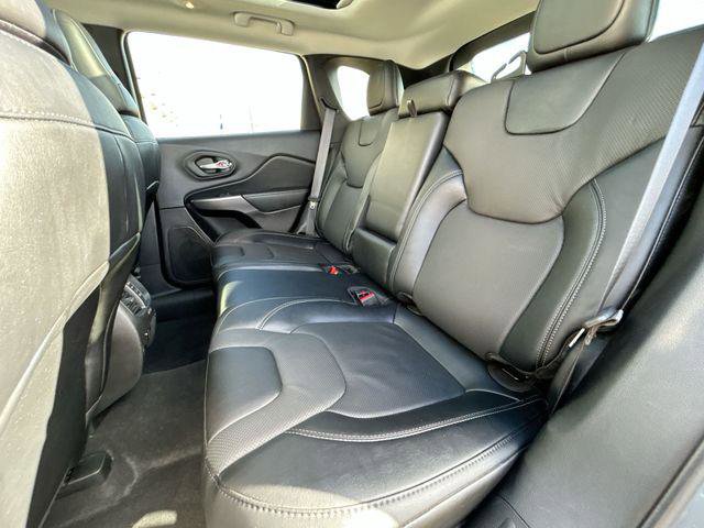 Certified 2022 Jeep Cherokee Limited image 23