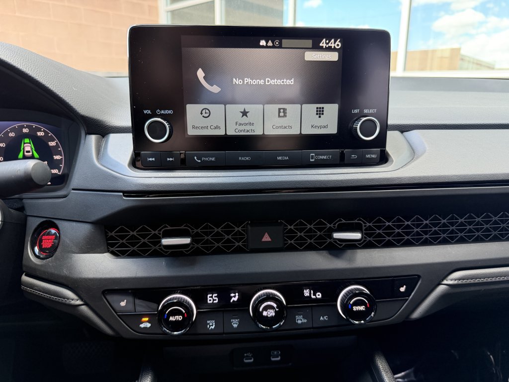 Used 2025 Honda Accord SE image 19