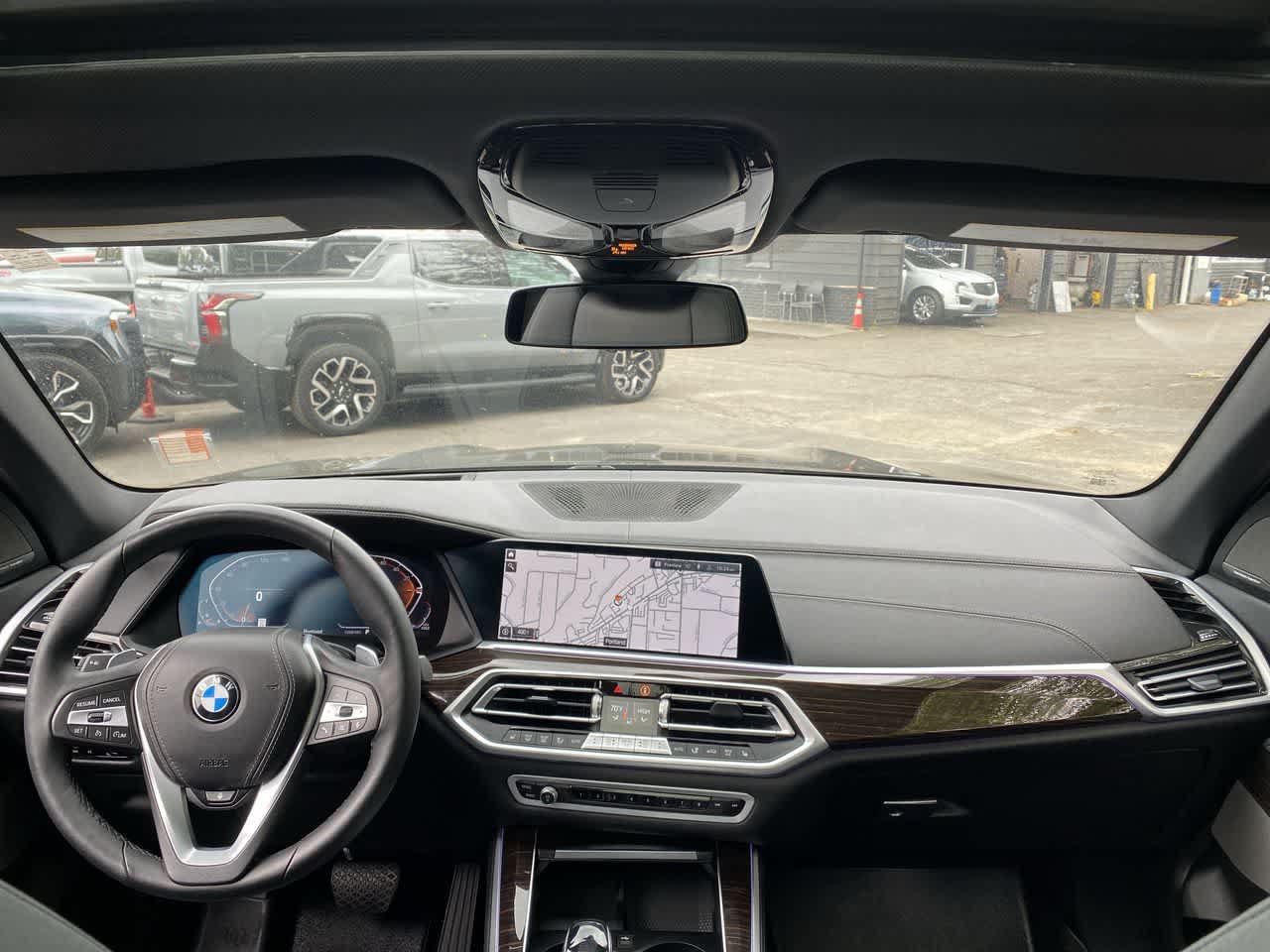 Used 2021 BMW X5 xDrive40i w/ Premium Package AWD/4WD image 13