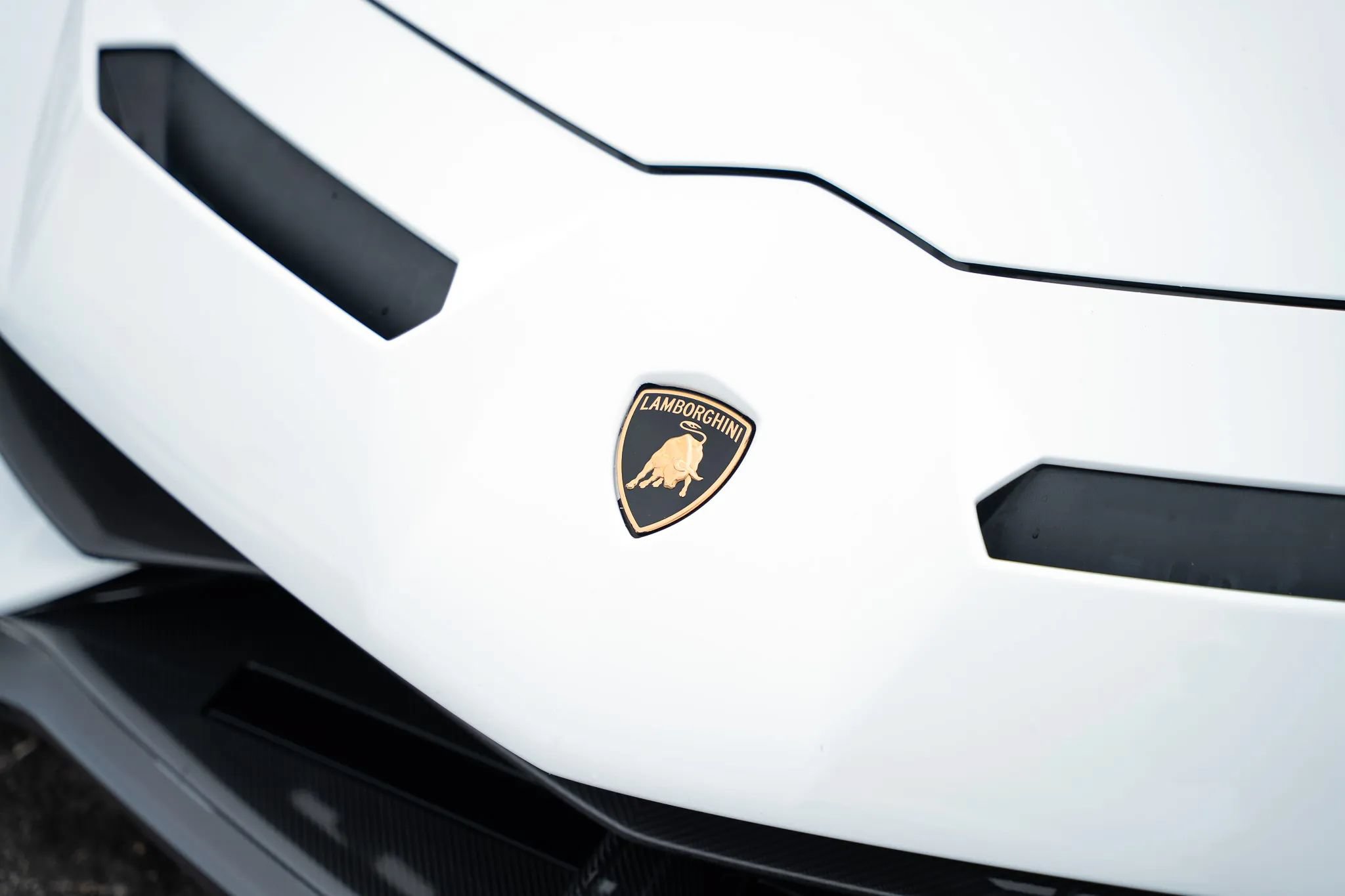 Used 2019 Lamborghini Aventador SVJ AWD/4WD image 20