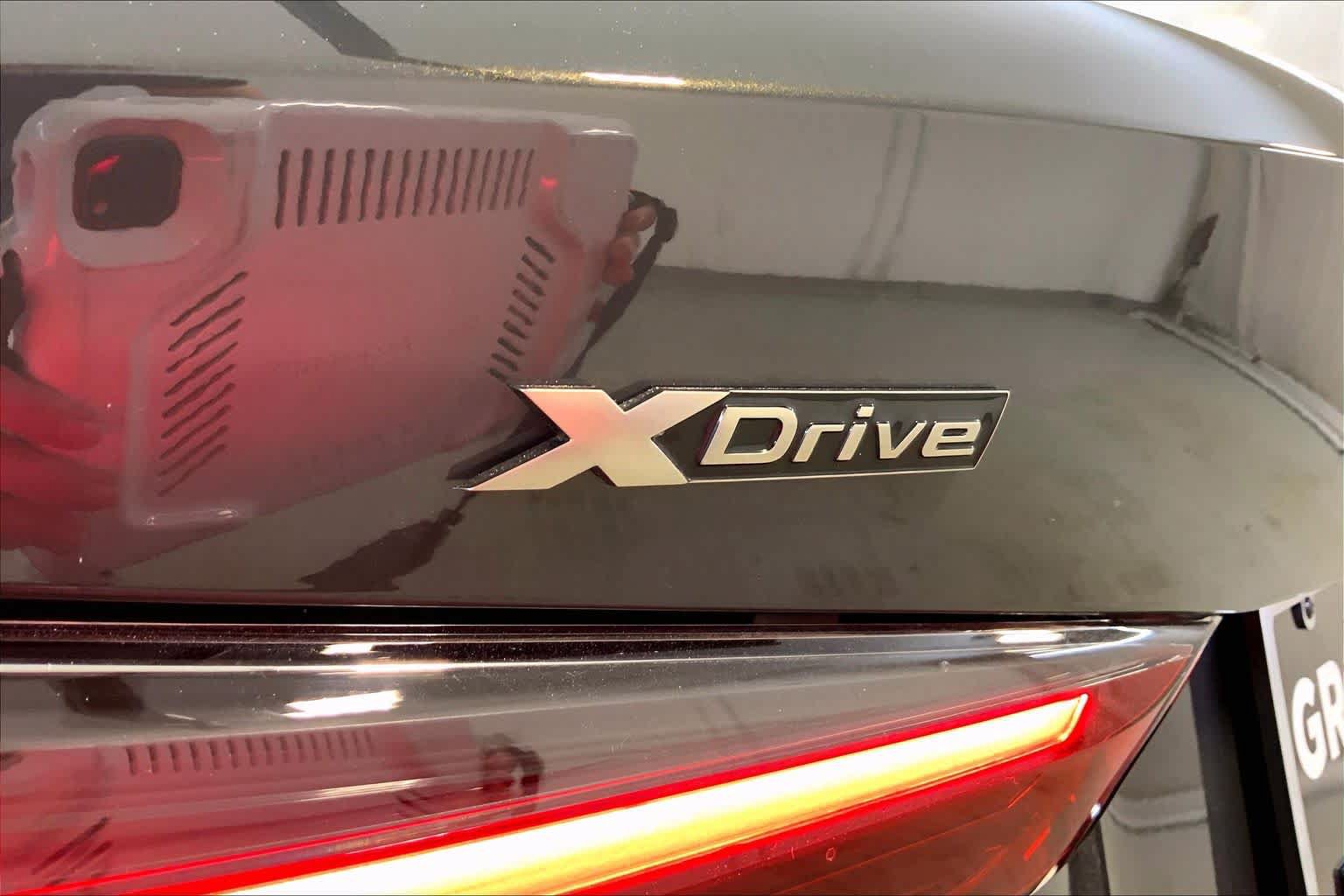 Used 2024 BMW 440i xDrive Convertible AWD/4WD image 9