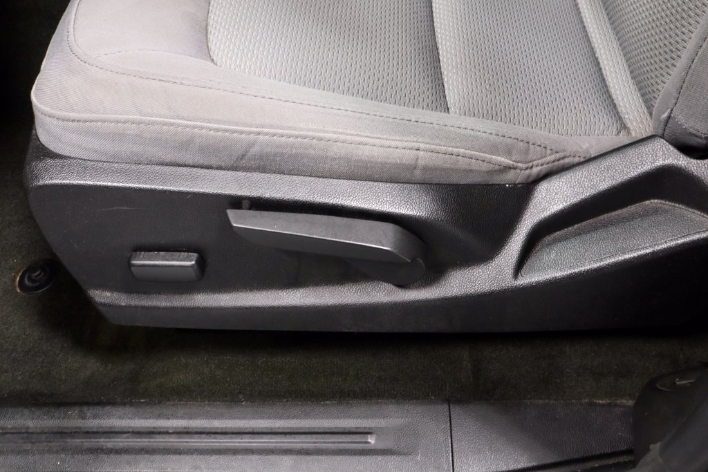 Used 2015 Chevrolet Colorado W/T w/ WT Convenience Package RWD image 22