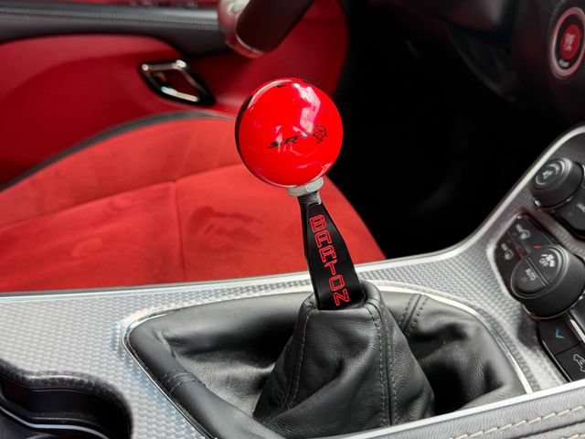 Used 2015 Dodge Challenger SRT Hellcat RWD image 40