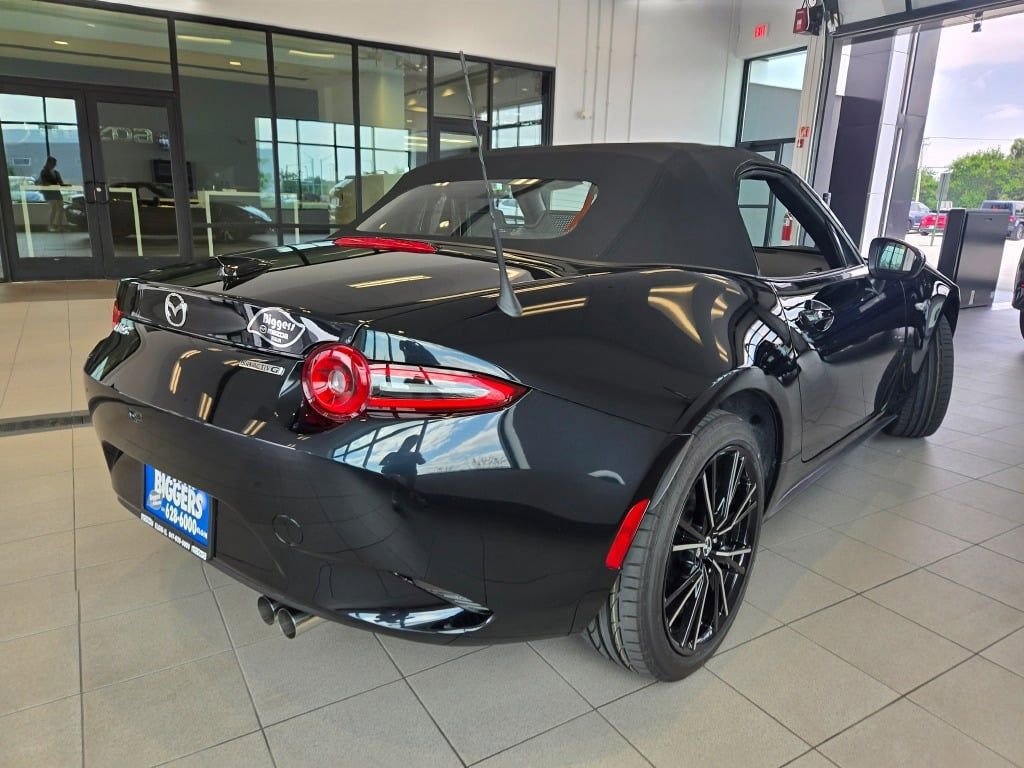 New 2025 MAZDA MX-5 Miata Grand Touring image 8