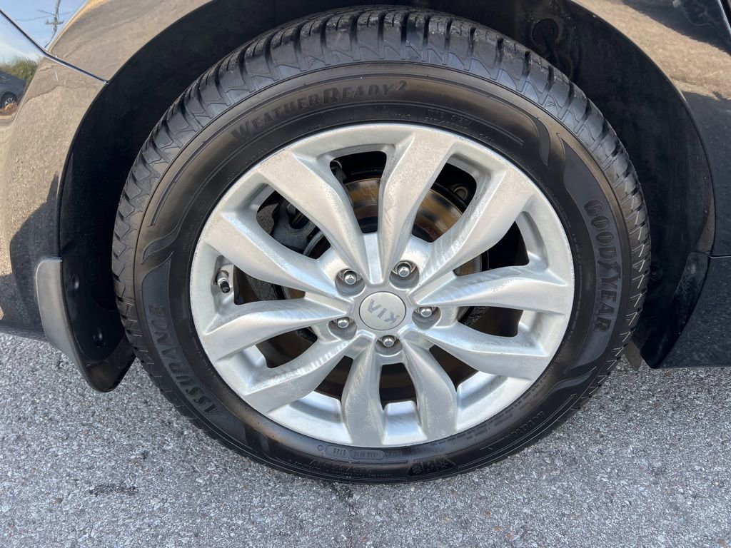 Used 2015 Kia Optima EX image 8