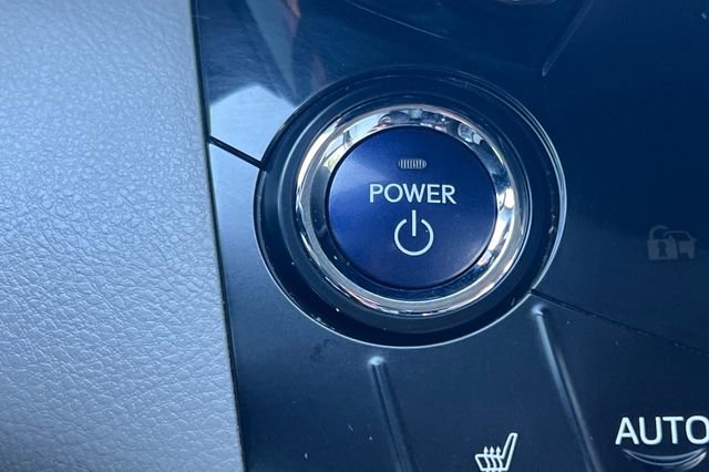 Used 2014 Toyota RAV4 EV image 25