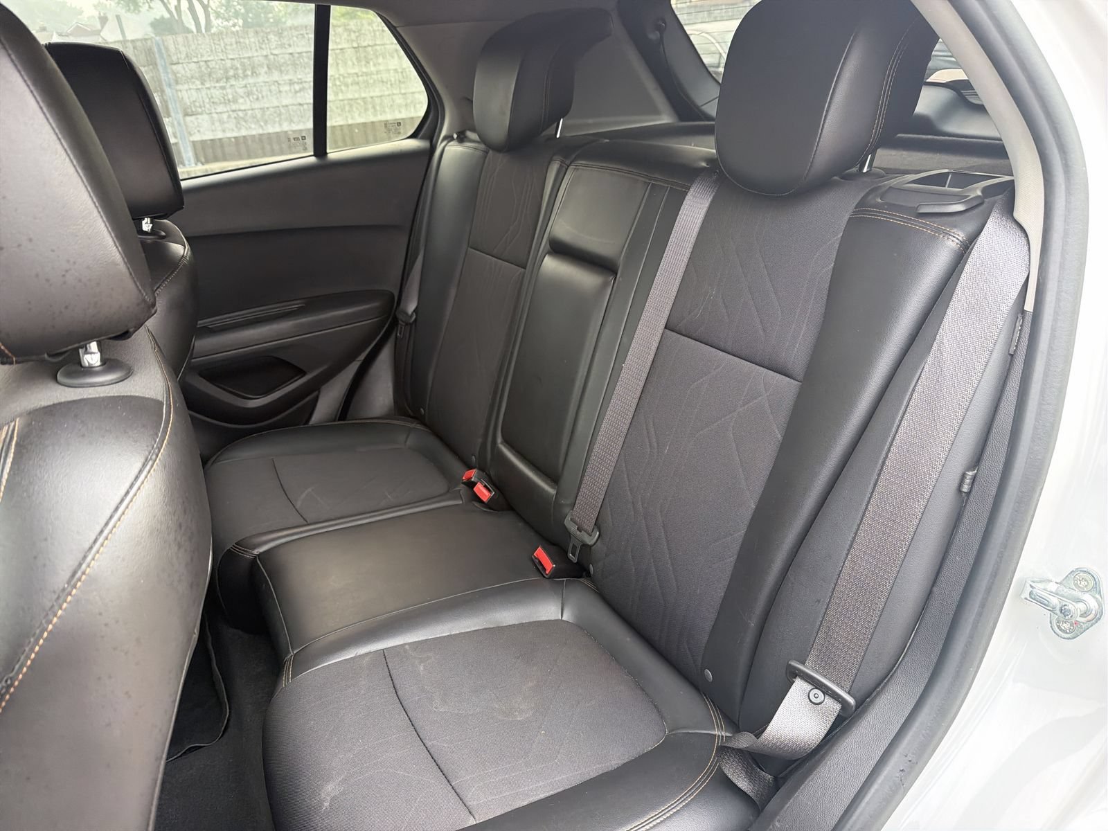 Used 2017 Chevrolet Trax LT w/ LT Convenience Package AWD/4WD image 20