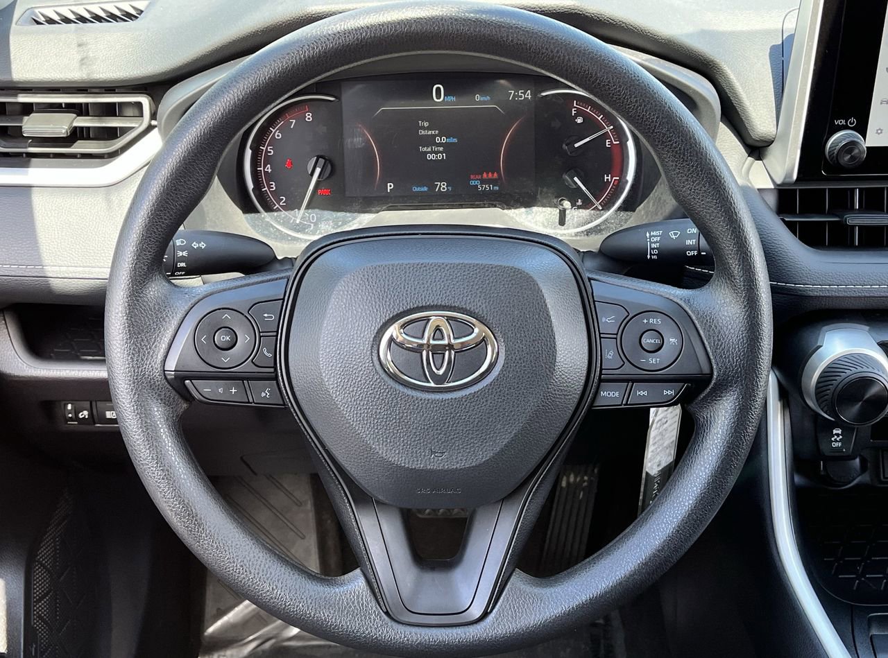 Used 2025 Toyota RAV4 LE image 11