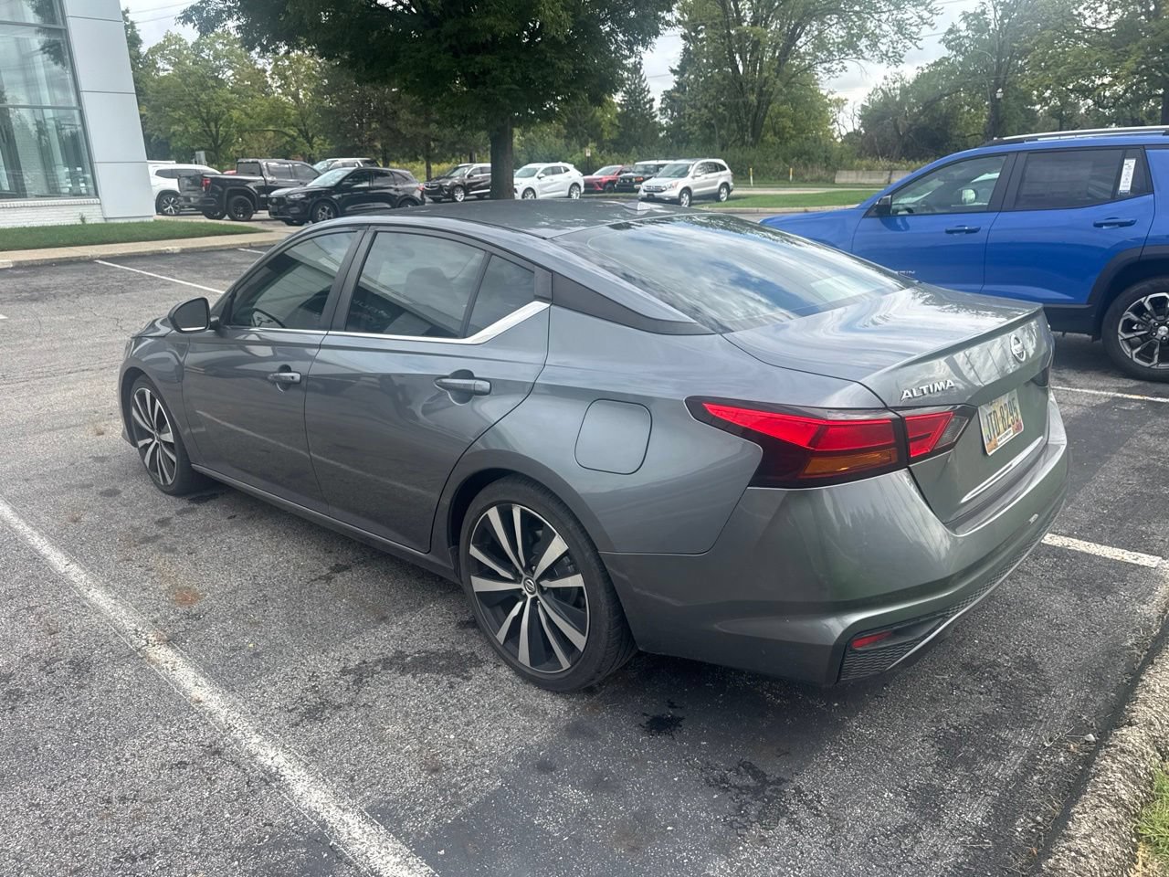 Used 2019 Nissan Altima 2.5 SR FWD image 8
