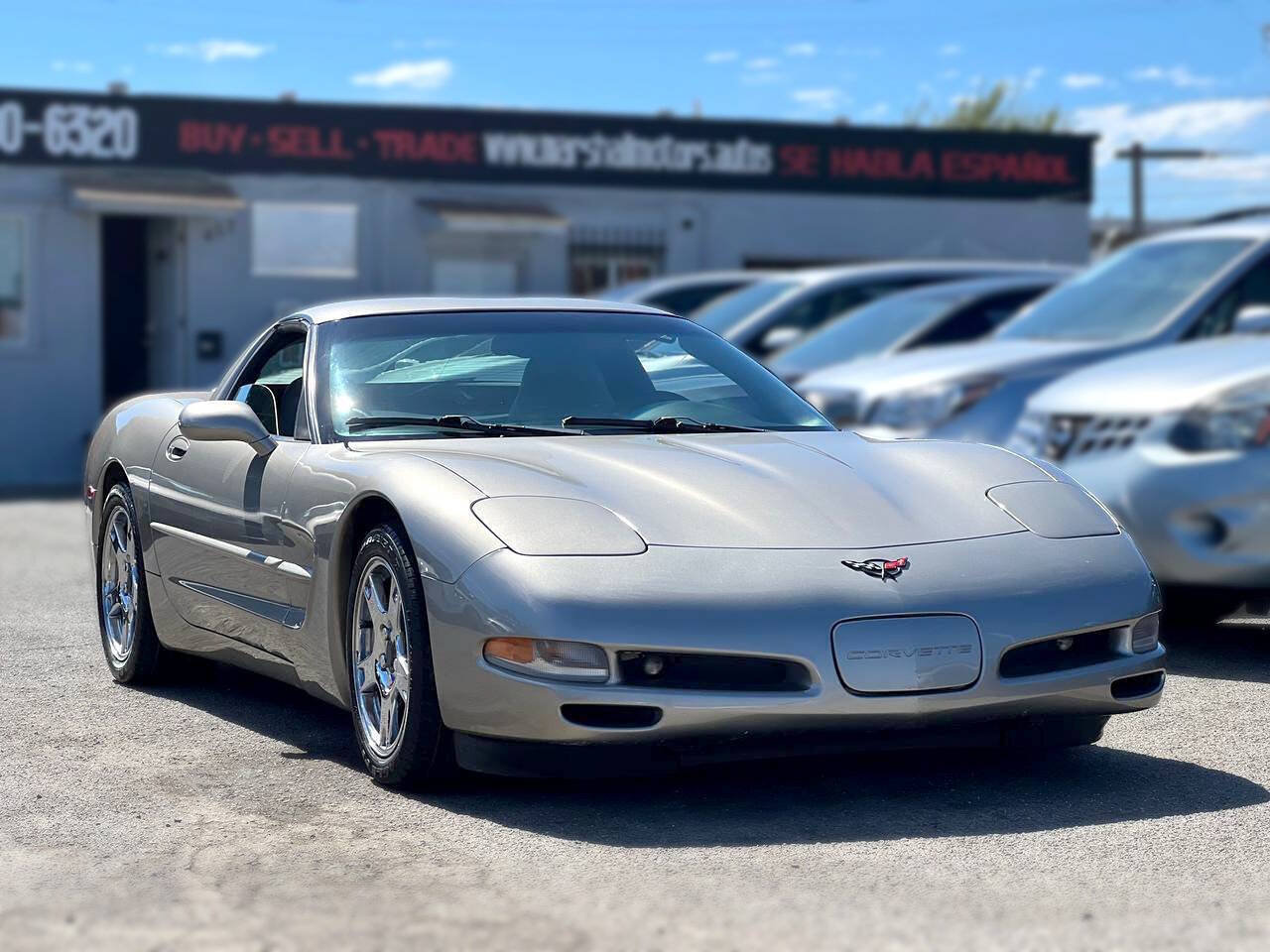 Used 1998 Chevrolet Corvette Coupe w/ Memory Pkg RWD image 1