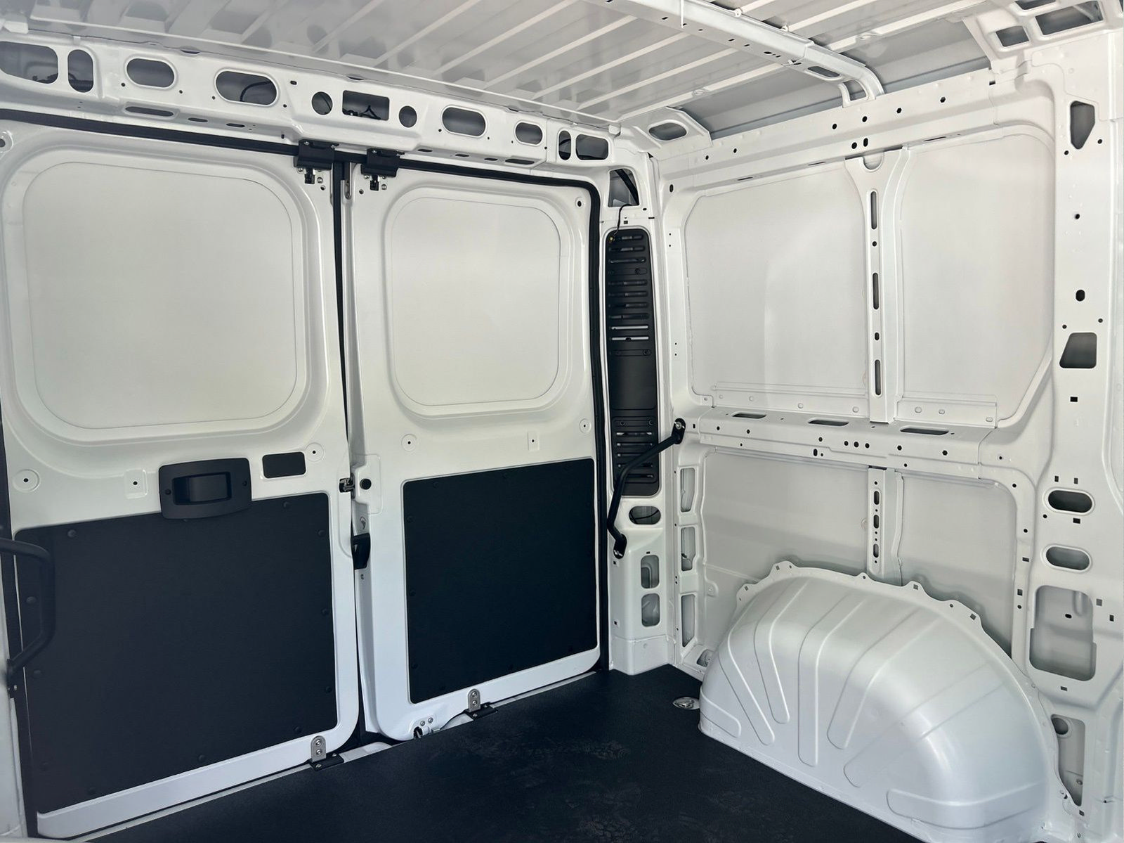 New 2026 RAM ProMaster 1500 w/ Safety Group FWD image 12