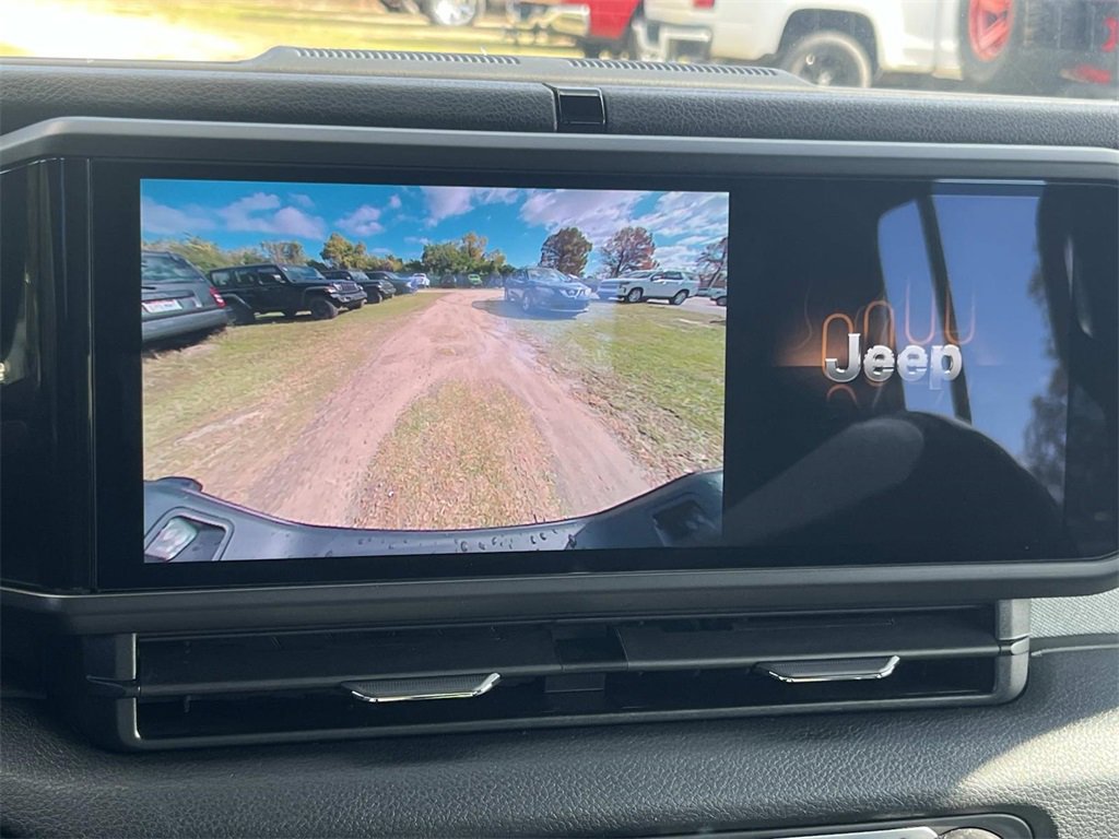 New 2026 Jeep Gladiator Sport image 14