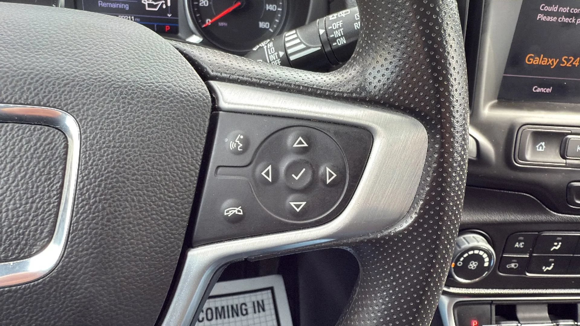Used 2022 GMC Terrain SLE AWD/4WD image 11