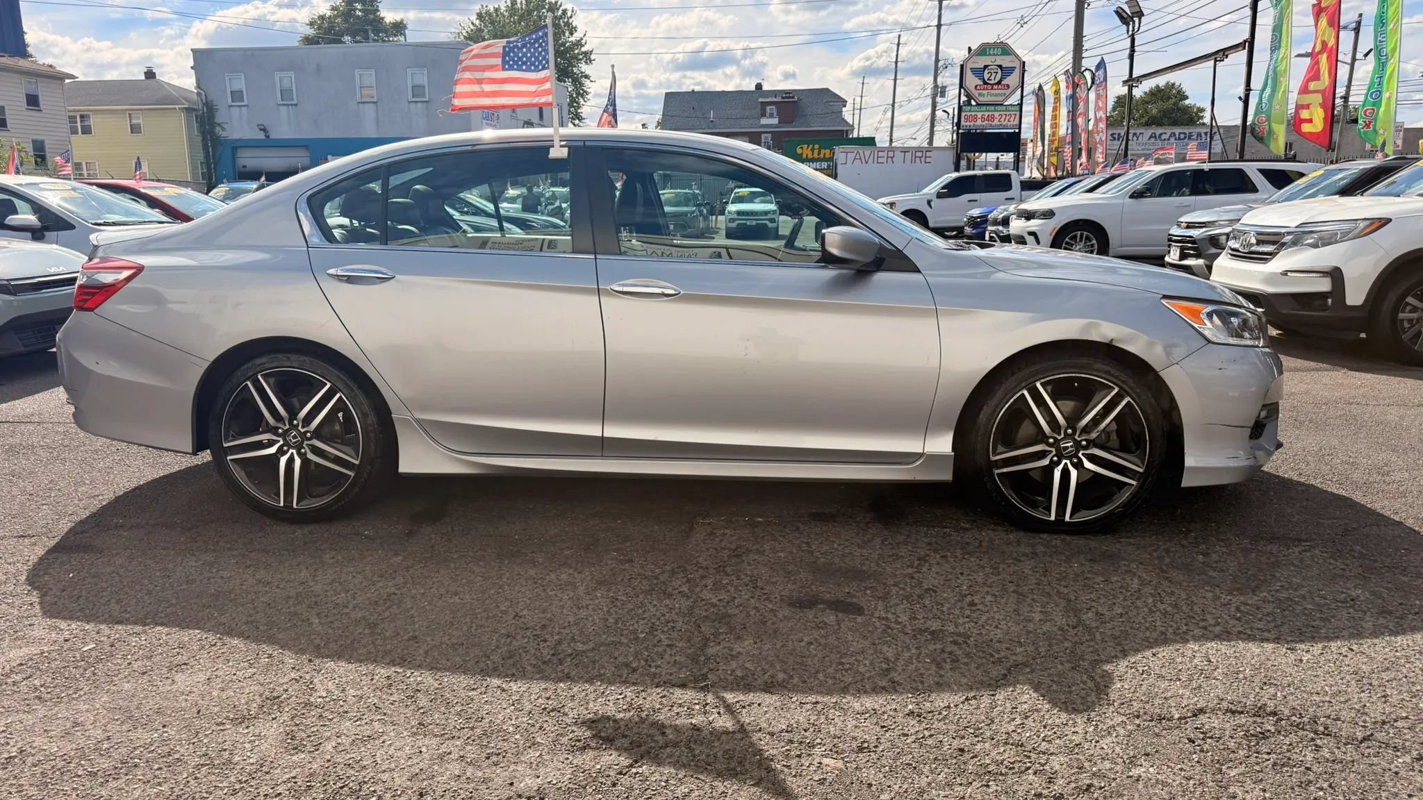Used 2017 Honda Accord Sport Special Edition image 11