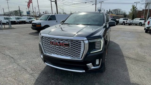 Used 2023 GMC Yukon Denali AWD/4WD image 5