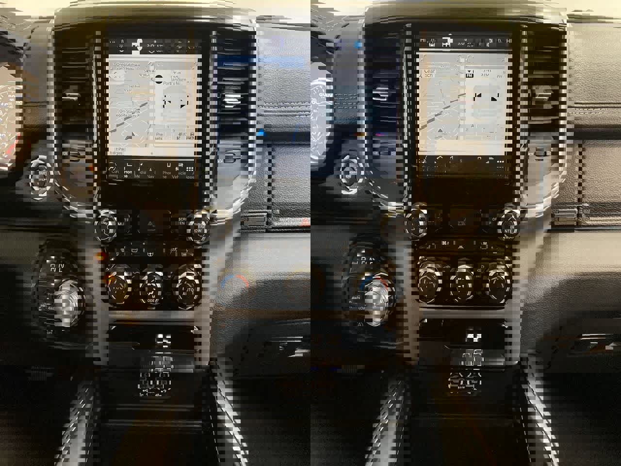 Used 2024 RAM 1500 Laramie image 24